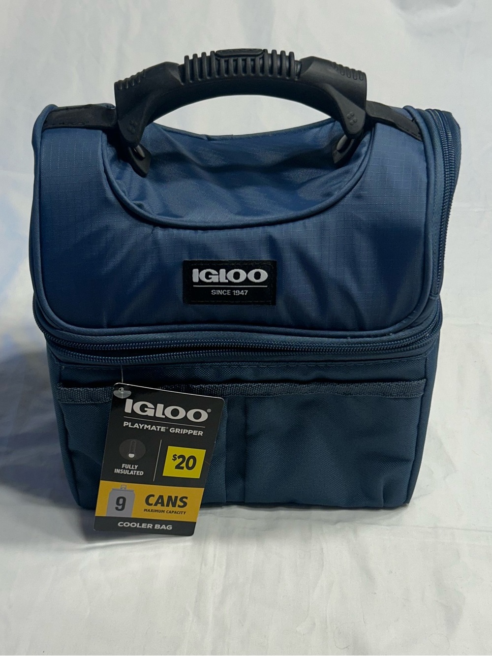 NWT Igloo Playmate Gripper 9 can cooler